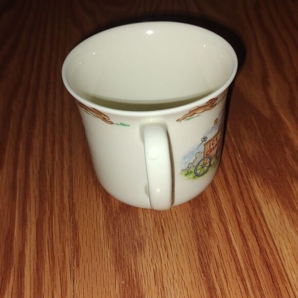 Vintage Royal Doulton 1936 Bunnykins fine china double handle cup - Picture 5 of 7